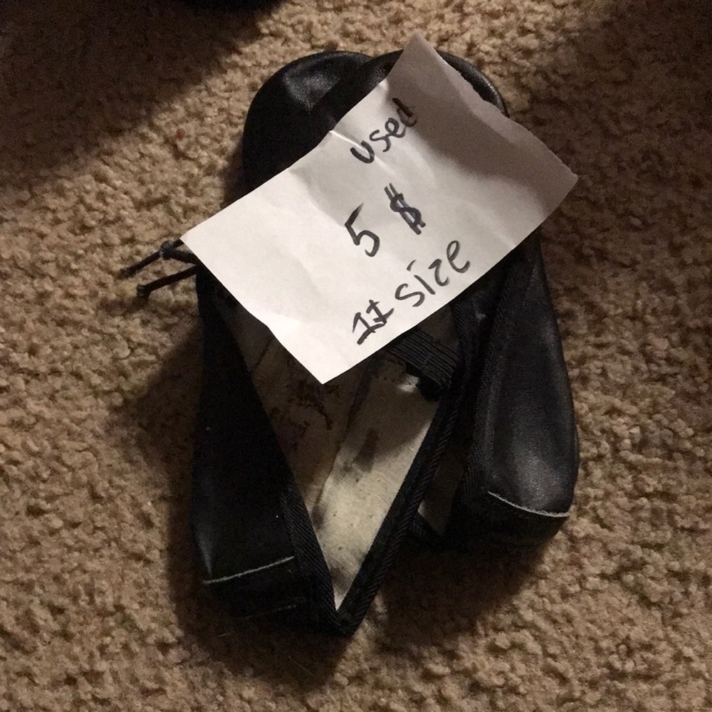 Ballet shoes